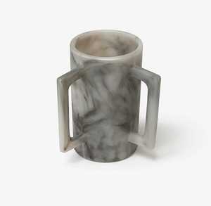 Mug en résine effet marbre rose avec poignée, sans BPA, design classique, double paroi, écologique, vaisselle de fête pour la maison - Product Image 3