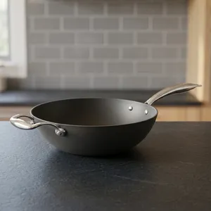 High on Demand Nitrile Series Non Stick <b>Cast</b> Iron Frypan 24 Cm For Kitchen Cooking <b>Pan</b> for Daily Kitchen Use - Product Image 3