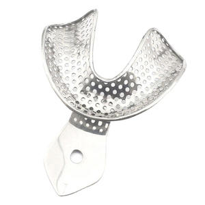 Plateau d'empreinte dentaire manuel en acier inoxydable de haute qualité, grand format, design ergonomique confortable, certifié MOL par Blush Surgical - Product Image 1