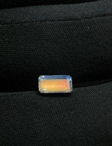 Piedra lunar arcoíris de Madagascar con corte octogonal. Impresionante fuego naranja con juego de colores. - Product Image 2