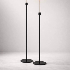 Grand chandelier en métal noir pour sol, idéal pour l'entrée et la décoration des halls d'hôtel - Product Image 1