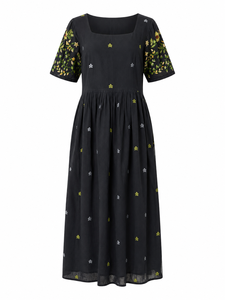 Vestido Midi Negro Bordado con Flores, Mangas Cortas, Estilo Boho, Vestido Casual de Algodón Tejido - Product Image 3