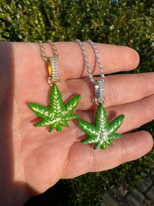 <b>Solid</b> Real <b>Gold</b> Plated Green Leaf <b>Pendant</b> With Rhinestone Inlay Hiphop Style Charm Unisex Fashion Jewelry - Product Image 2