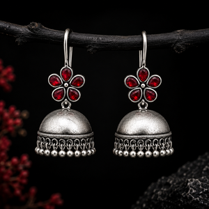 Boucles d'oreilles pendantes Jhumka Bollywood en forme de fleur, plaquées argent oxydé, style vintage, avec rubis, pour anniversaire, vente en gros, fournisseur en vrac - Product Image 1