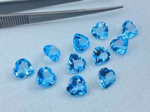 พลอยโทแพซสีฟ้าทรงหัวใจเจียระไน ขนาดต่างๆ 4 มม. ถึง 12 มม. สำหรับทำเครื่องประดับ - Product Image 3