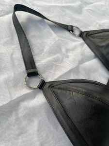 Ensemble bikini en cuir noir fait main pour femmes - Lingerie deux pièces à boucles pour festivals, tenues de club, séances photo, cadeau pour elle - Product Image 5