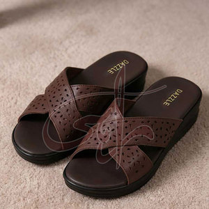 Sandalias Antideslizantes con Estampado de Moda, Servicio OEM, Diseño Moderno, Hechas en Pakistán, Gran Venta - Product Image 2