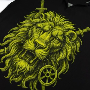 Camiseta deportiva con cuello redondo y estampado de león de Cosh Sports |   Camiseta de Verano Unisex Moderna con Calidad Duradera para Uso Activo y Casual - Product Image 2