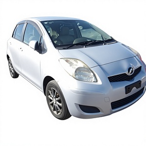Toyota Vitz 2011 Hatchback Manuelle Sièges en Tissu R15 - Product Image 1