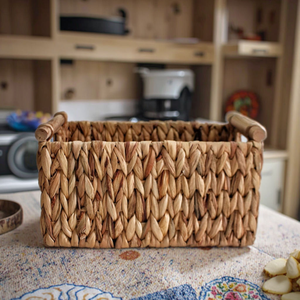Panier multifonctionnel en paille de jacinthe d'eau tressée pour la décoration de la maison et le rangement de bureau - Product Image 6