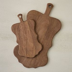 เขียงไม้ธรรมชาติทำมือ ทนทาน สำหรับหั่นผัก ผลไม้ เนื้อ ขนมปัง ชีส - Product Image 3