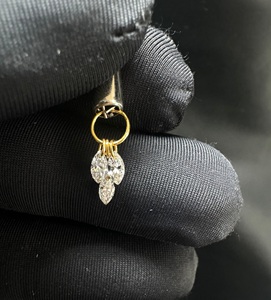 Breloque Plume Diamantée Marquise en Or 14K pour Boucles d'Oreilles Créoles, Accessoire d'Oreille Plume Délicate, Bijou Élégant, Cadeau pour Femme - Product Image 5