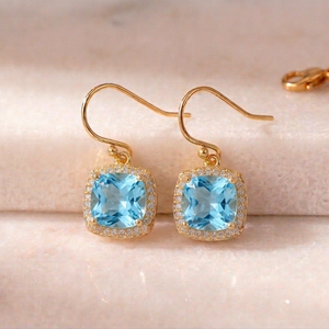 Boucles d'oreilles en topaze bleue taille coussin CZ 10MM en argent sterling 925 plaqué or 18 carats, bijoux classiques pour tous les jours - Product Image 1