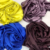 Tissu satiné doux au toucher de soie, textile en polyester satiné de qualité supérieure pour robe de mariée, tenue de soirée, doublure, artisanat et décoration intérieure