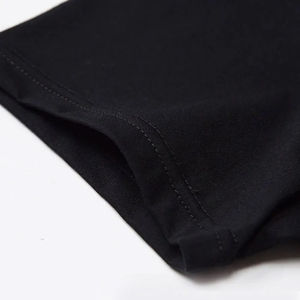 T-shirt unisexe 100% coton, haute qualité, design personnalisé, coupe ample, imprimé avec des strass, services OEM, prix raisonnable, motif uni - Product Image 3