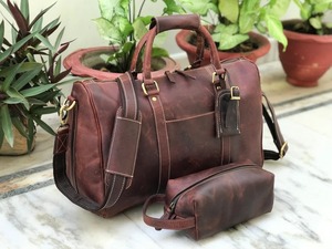 กระเป๋าเดินทางหนังลายละเอียดแบบวินเทจ รุ่น Weekender Duffle ขนาดใหญ่ ใส่สัมภาระได้เยอะ ปิดด้วยซิป รุ่น LDB-0213 - Product Image 3