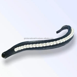 Banda de cuero con forma de onda para cejas de caballo en cuero negro inglés con una sola fila personalizada Bling Diamante White Pearl Crystal - Product Image 1