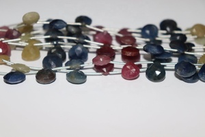 ผู้ผลิตจากอินเดีย ลูกปัดหัวใจทัวร์มาลีนธรรมชาติทรงเหลี่ยม ขนาด 6-8 มม. สำหรับทำเครื่องประดับ - Product Image 3