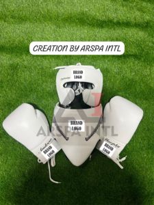Ensemble de boxe de sparring personnalisé de qualité supérieure, style primé, dernier design, le plus vendu, tout nouveau, blanc, à lacets - Product Image 1
