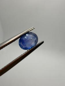 Zafiro azul natural de corte ovalado 1.40CT 7.5x6x3mm, piedra preciosa suelta de Ceilán para la fabricación de joyas por Zehra Gems & Jewellery - Product Image 4