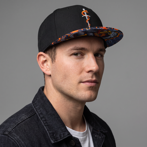 Casquette Snapback Ajustable Personnalisée de Qualité Supérieure, Visière Plate Classique Imprimée, Matière de Qualité Supérieure, Respirante, pour un Usage Quotidien - Product Image 1