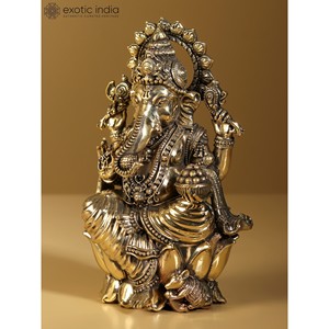 Petite sculpture Ekadanta Ganesha en laiton superfin - Product Image 3