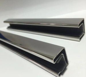 ท่อเหล็กสแตนเลสเกรดสถาปัตยกรรมแบบมีร่อง SS 304 316 สำหรับระบบราวกระจกหรูหรา - Product Image 2