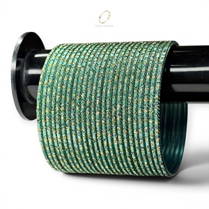 Collection de Bracelets de Luxe Verts en Acier Inoxydable pour Femme, Plaqué Or avec Cristaux, Élégants pour Mariage et Cérémonies, Vente en Gros - Product Image 1