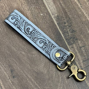Porte-clés en cuir véritable entièrement travaillé, style western floral, fait main, avec mousqueton, cadeau souvenir - Product Image 5