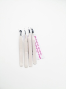 Pince à cils en acier durable avec pointes en plasma noires, revêtement coloré, logo personnalisé, pointes aiguisées, courbées en forme de L, pour volume - Product Image 4
