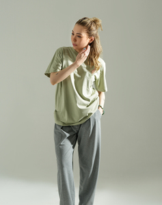 T-shirt en coton uni à manches courtes et col rond pour femme, coupe ample, tissu jersey respirant, décontracté, pour le printemps et l'été - Product Image 2