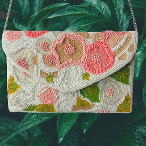 กระเป๋าคลัทช์ประดับลูกปัดคุณภาพสูงสำหรับผู้หญิง ดีไซน์ตกแต่งด้วยลูกปัดอย่างมีสไตล์ เพื่อลุคยามเย็นที่สง่างาม โดย Wimsy Art Craft - Product Image 1