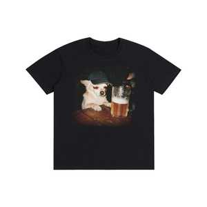 Camiseta Negra Premium para Hombre, Manga Corta, Cuello Redondo, Informal, de Algodón, Diseño Estampado, Patrón de Letras en la Parte Delantera, Corte Ajustado - Product Image 1