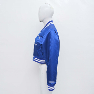 Chaqueta Universitaria Azul Satinado para Mujer, Cuello Camisero, Cierre de Botones, Color Sólido, Logotipo en la Manga Izquierda, Estilo Casual Otoñal 2026 - Product Image 5