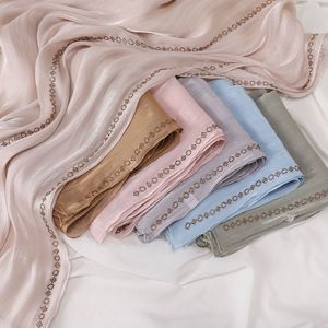 Hijab scintillant pour femmes, châle d'été léger et tendance en modal et soie froissée avec organza orné de strass - Product Image 5