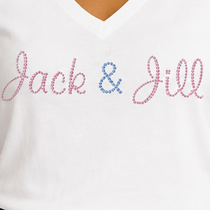 Camiseta Blanca con Cuello en V para Mujer, Diseño de Letras Cursivas Brillantes, Ropa Casual para el Día a Día, Estilo Urbano, Cómoda, a la Moda - Product Image 2
