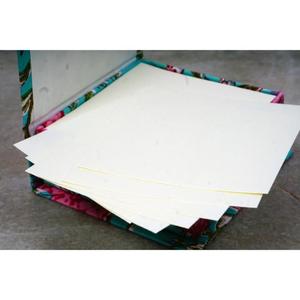 Boîte tendance à imprimé floral numérique avec papier kraft fait main, petite boîte personnalisée - Product Image 3