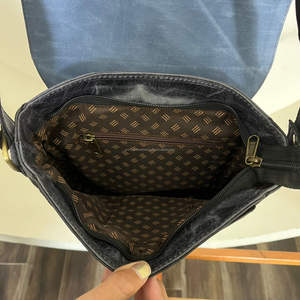 Sac à main de luxe en cuir véritable pleine fleur de qualité supérieure 2025, sac bandoulière en cuir véritable avec sangle réglable pour unisexe - Product Image 6