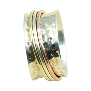 Bague tournante martelée faite à la main en métaux mixtes (argent 925, cuivre, laiton), large, style bohème, pour la méditation et anti-anxiété, bijou - Product Image 1