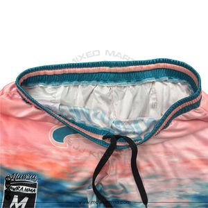 Shorts de playa de malla personalizados para hombre, sublimados con estampado Sky Print, shorts de baño de secado rápido para verano, shorts de entrenamiento para gimnasio, unisex. - Product Image 3
