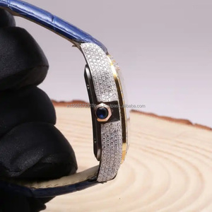 Demi glacé cadran en or rose VVS Moissanite montre-bracelet mécanique avec calendrier de qualité supérieure pour montre en diamant Trendsetters - Product Image 2