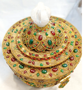 กล่องใส่เครื่องประดับโลหะชุบทองโบราณ พร้อมลายแกะสลัก ฝังหินทำมือ กล่องใส่ยาแบบวงกลม กล่องเก็บของตกแต่ง - Product Image 1