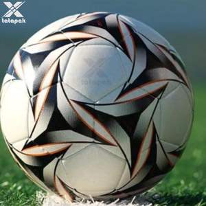 Ballon de football de qualité supérieure, taille 5, en PU, PVC, TPU, design multicouche, écologique, durable, surface antidérapante, logo personnalisé, unisexe, adultes - Product Image 3