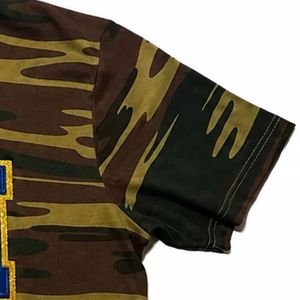 เสื้อยืดลายกราฟิกตัวอักษรกรีกสำหรับสมาชิกสตรี แขนสั้น คอกลม สไตล์ลำลอง แฟชั่นเสื้อทีมชมรมวิทยาลัย - Product Image 5