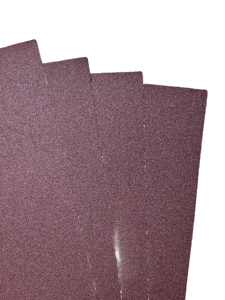 Hoja de Lija de Óxido de Aluminio Wolverine RW-A36 de Alta Calidad, Grano 220, Fácil de Rasgar, Rectangular, para Concreto - Product Image 3