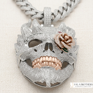 VALA BROTHERS Pendentif Breloque Cœur en Argent 925 Plaqué Rhodium avec Moissanite et Sertissage Griffe, Design Personnalisé Hip Hop, Pierres Givrées, Cadeau - Product Image 6
