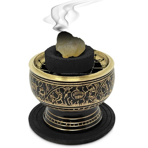 Petit brûleur d'encens à écran de charbon de bois en laiton décoré avec sous-verre en bois bois de santal et parfum de jasmin pour le printemps et l'été - Product Image 1