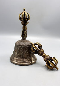 Campana Ghanta de Latón Fundido de Alta Densidad – Campana Ritual Tibetana de Gran Peso para Templos y Objetos Sagrados al por Mayor - Product Image 5