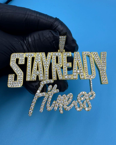 จี้เพชรโมอิสซาไนต์ VVS รูปตัวอักษร ชุบทองคำขาว 925 ประดับเพชรเต็มตัว จี้ฮิปฮอป ผ่านการทดสอบเพชร - Product Image 1