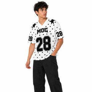 Jersey de Fútbol Americano Personalizado OEM con Diseño de Puntos, 100% Poliéster Transpirable, Unisex, Ropa Urbana, con Logotipo y Número Personalizables - Product Image 4